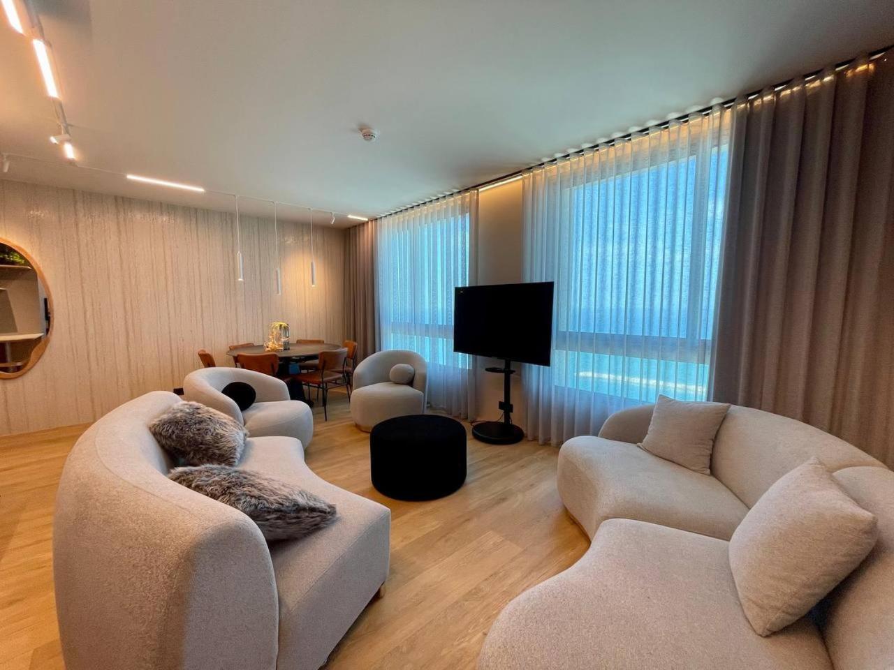 Carmel Holiday Apartments Нетания Екстериор снимка